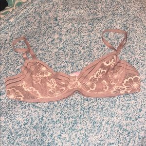 Victoria’s Secret Pink Lace Bra